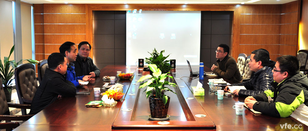 全國電磁計(jì)量技術(shù)委員會(huì)邵海明秘書長在湖南省計(jì)量檢測研究院李慶先副院長的陪同下，蒞臨銀河電氣指導(dǎo)工作