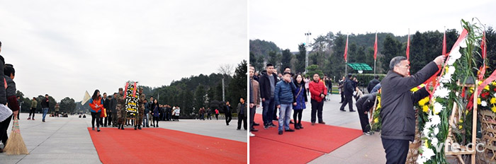 黨支部一行向毛主席銅像獻花籃 黨支部一行向毛主席銅像獻花籃